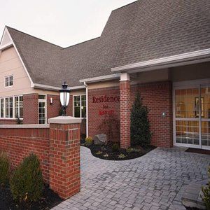 By Marriott Edison/raritan Center